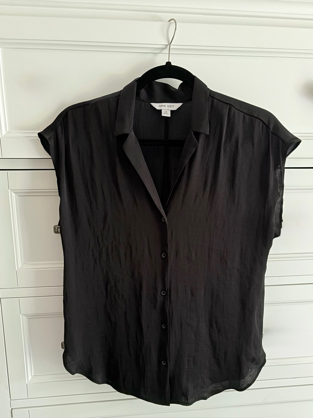 Nine West Black Cap-Sleeve Button-Front Blouse XS